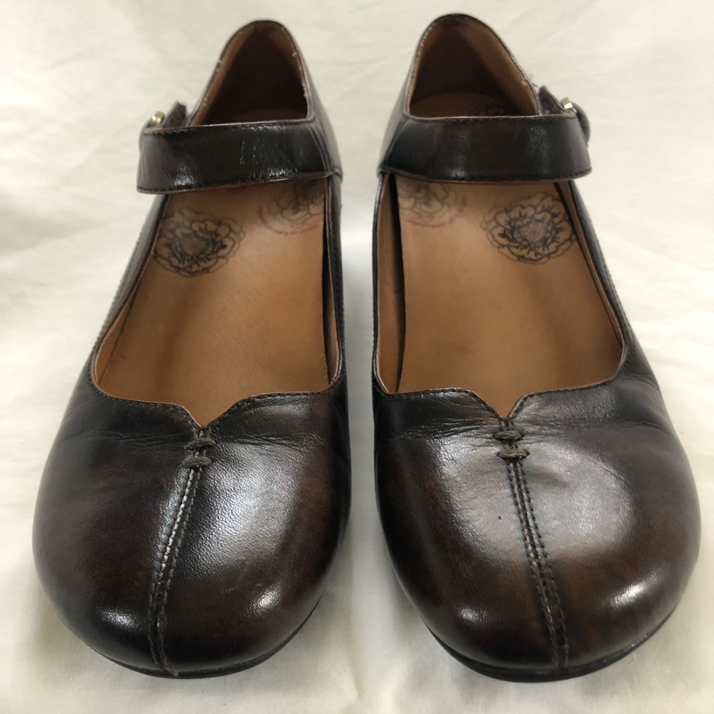 Taos Size 8 Women’s Samba